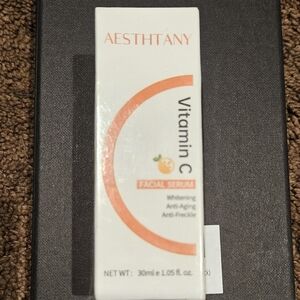 Vitamin C Facial Serum - White and Orange